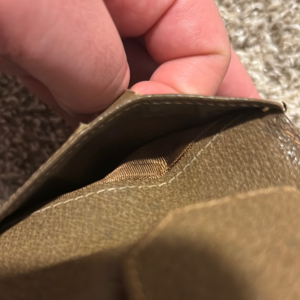 Gucci Brown and Tan mens wallet - Picture 11 of 16